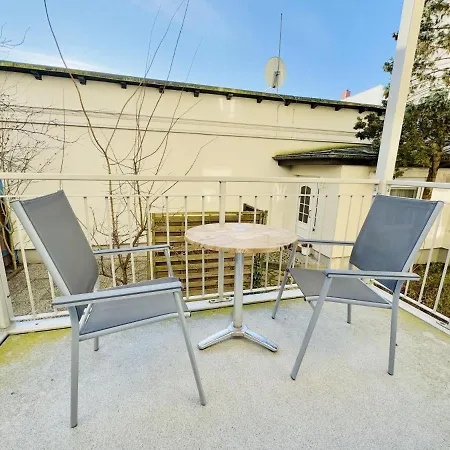 Windfluechter Am Kurpark Apartment